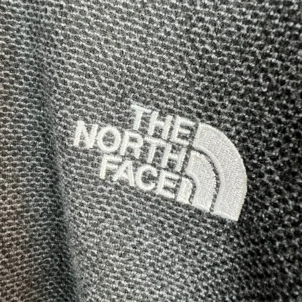 The‎ North Face 1/4 Zip Pullover Mens XXL Gray Textured Cap Rock Fleece Classic